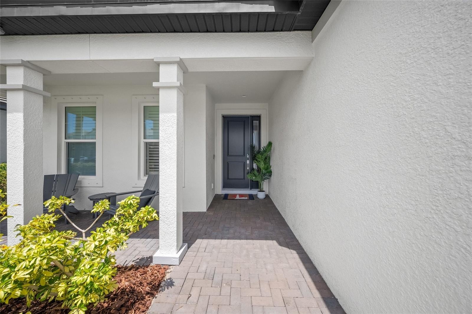 11504 APPLE TREE CIR