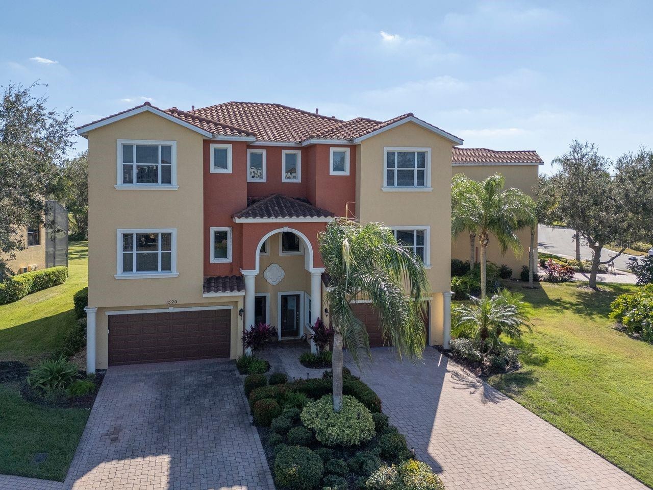 1520 3RD STREET CIR E