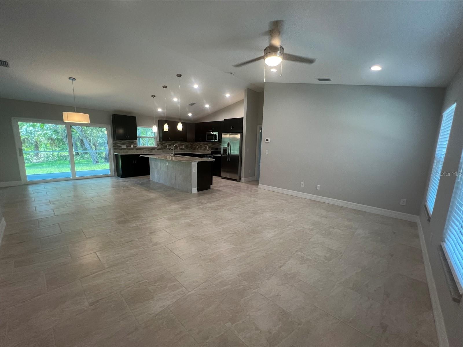 4895 LAS ALMANOS AVE