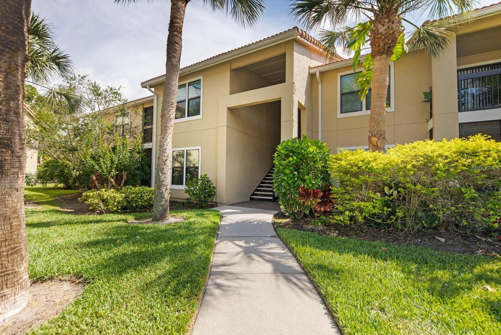4045 CROCKERS LAKE BLVD #11