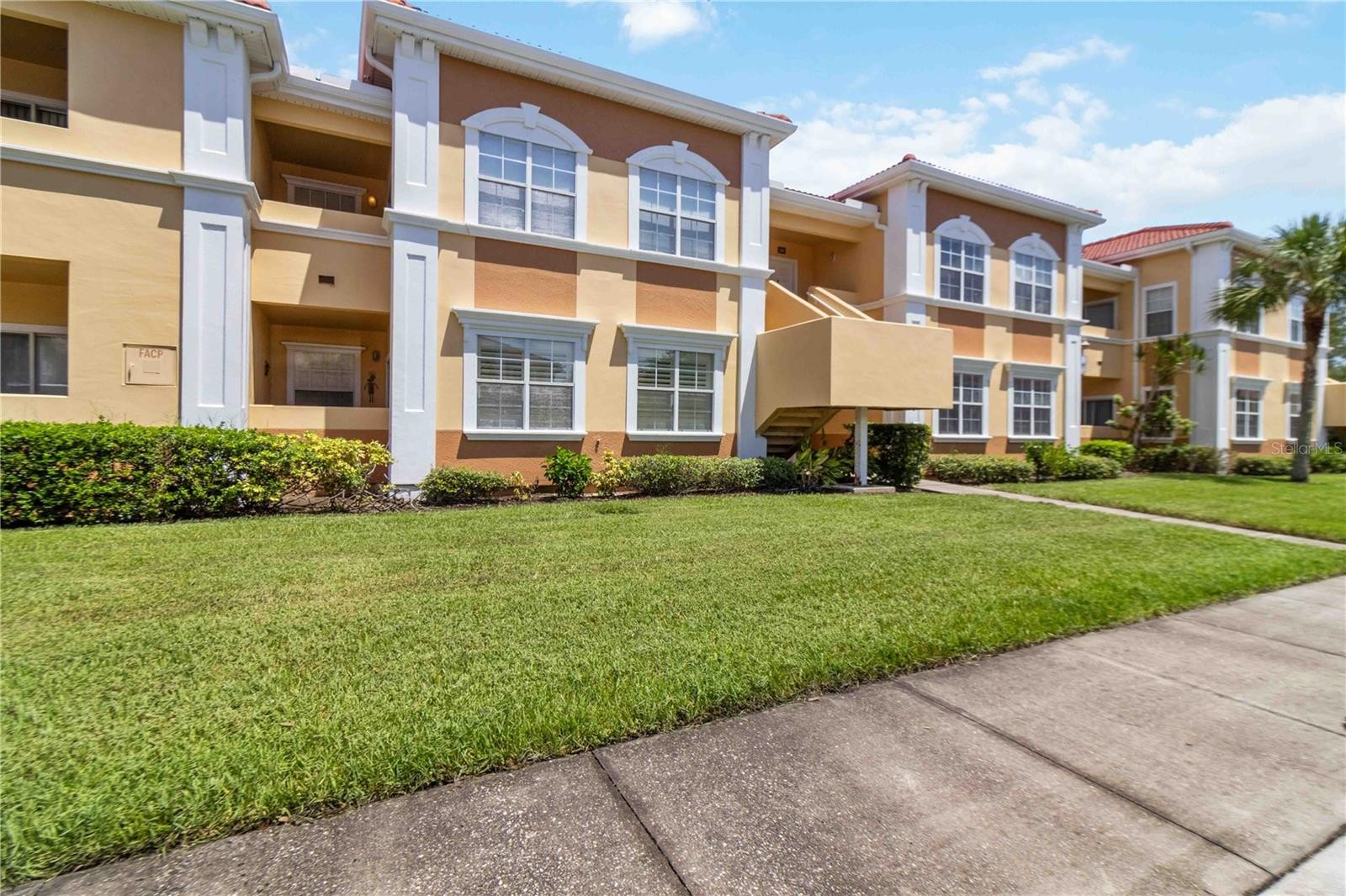 1020 Villagio Cir #202 Sarasota Florida 34237