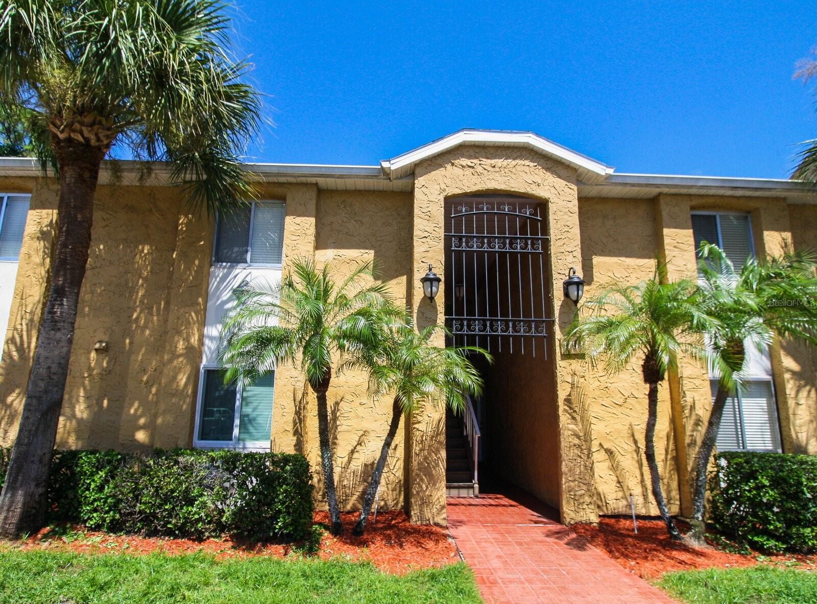 1753 PARAKEET WAY #605