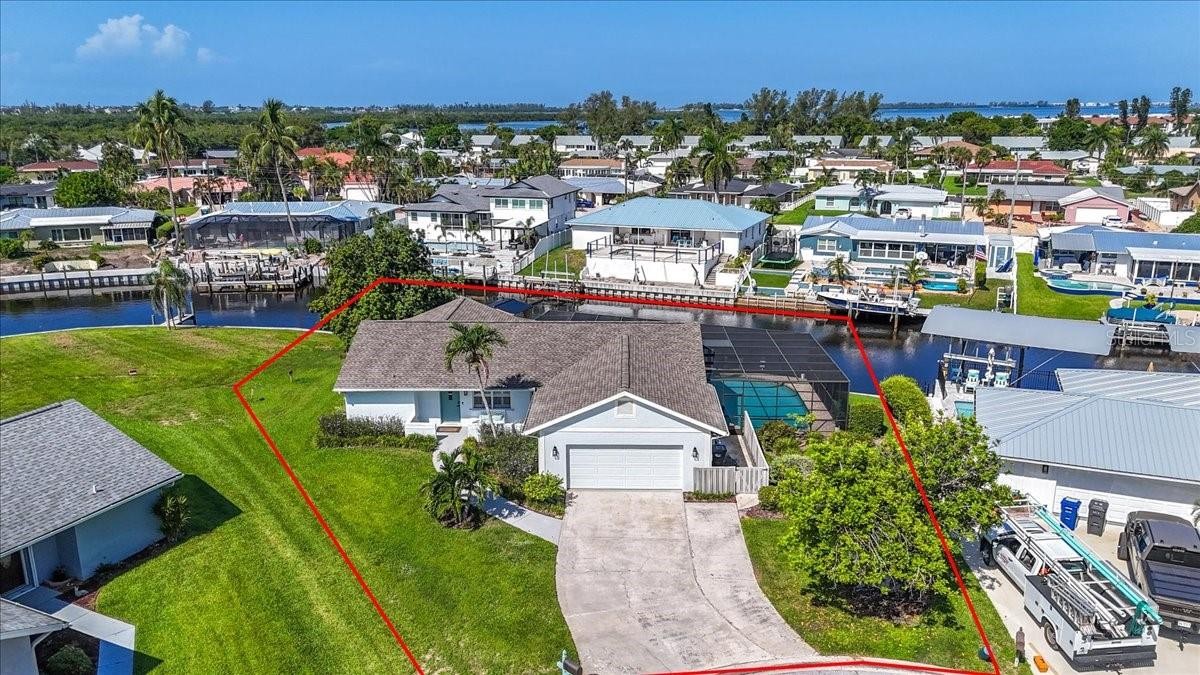 5016 MANGROVE POINT RD