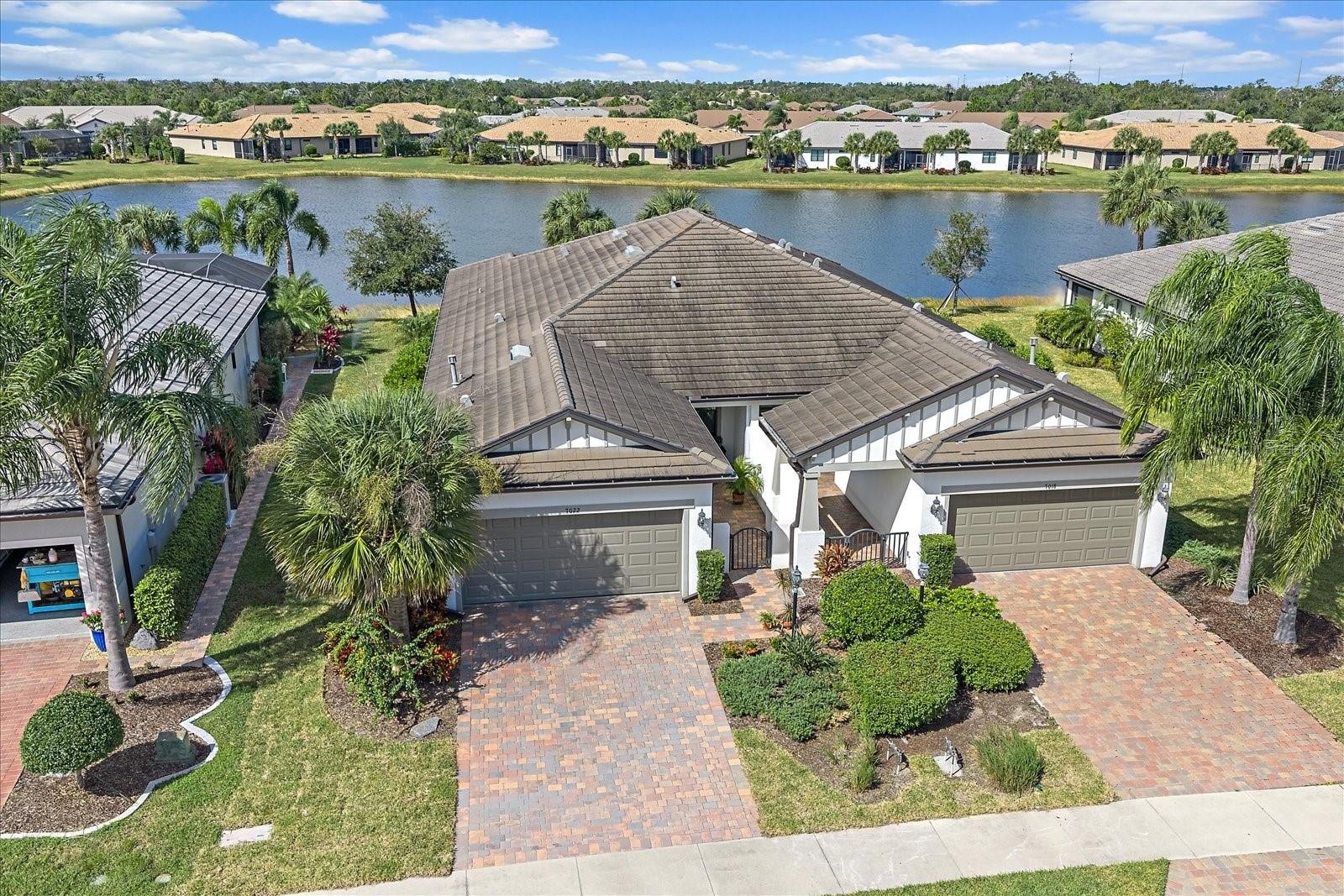 7022 HOLBROOK COVE