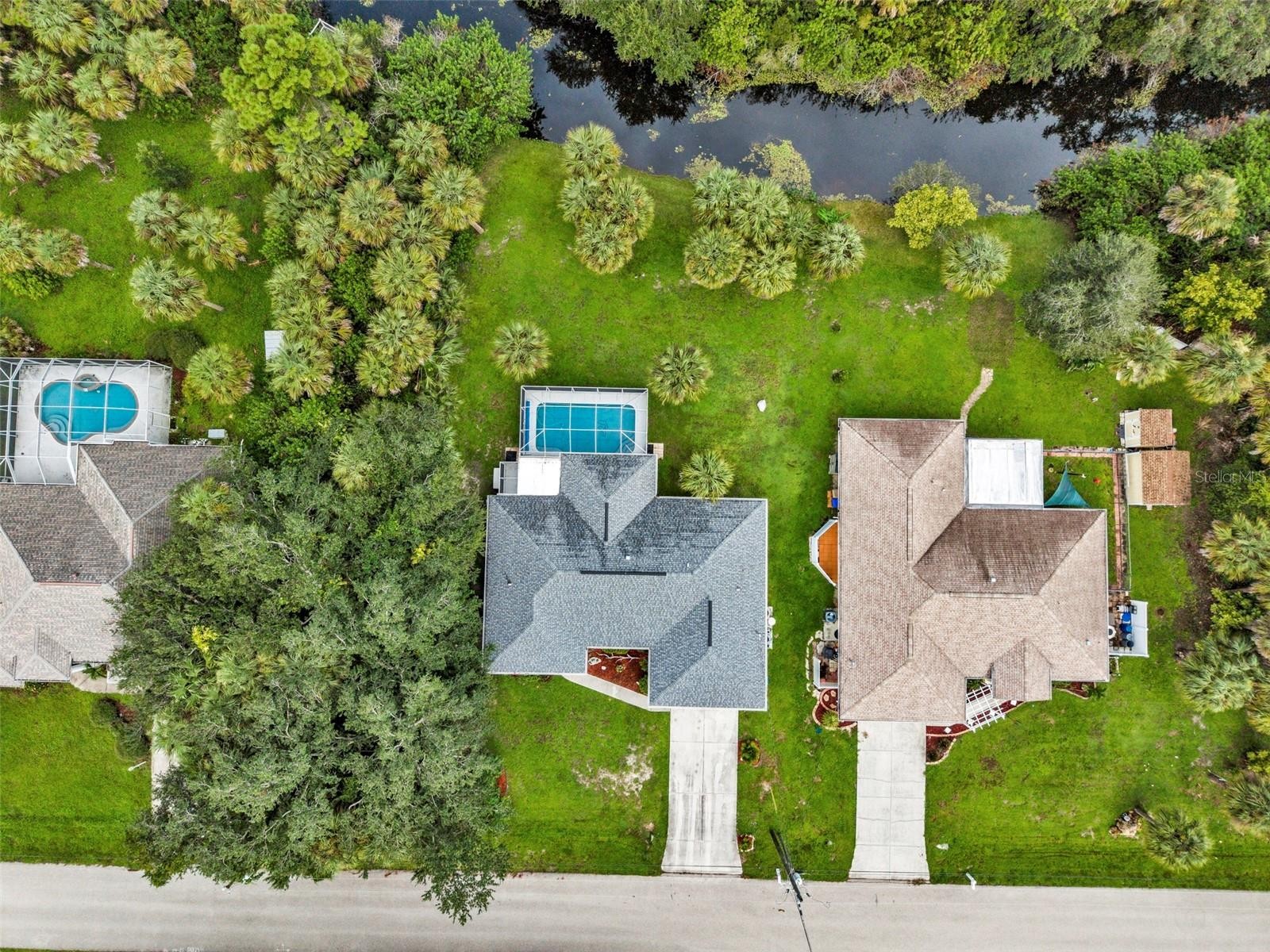 4841 LINDA DR