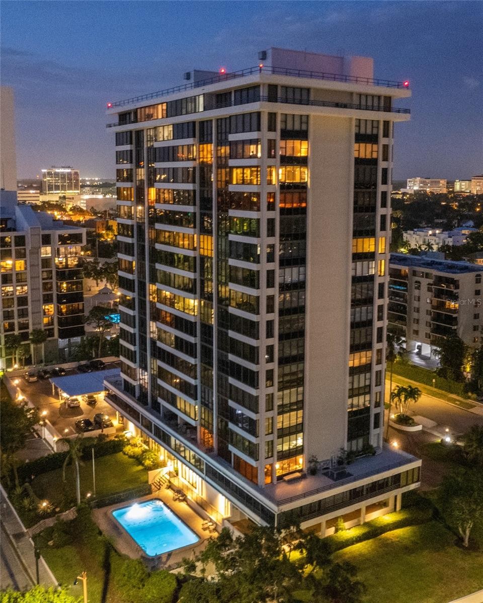 770 S PALM AVE #1704