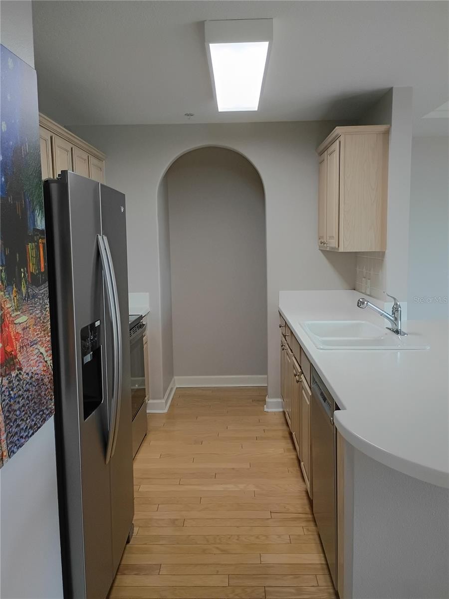 750 N TAMIAMI TRL #1007
