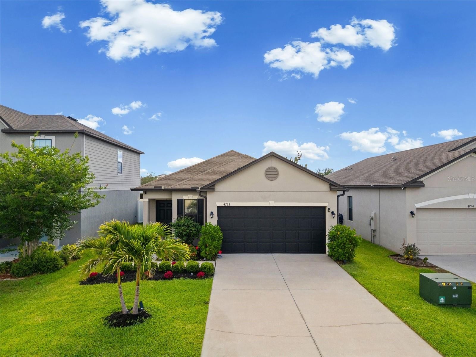 4722 LINDEVER LN