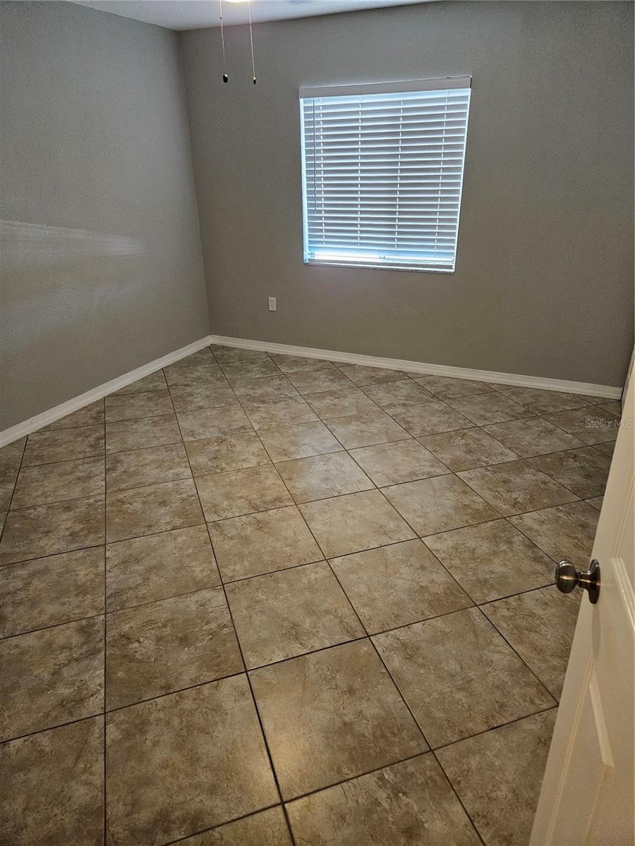 2744 HIDDEN LAKE BLVD #C