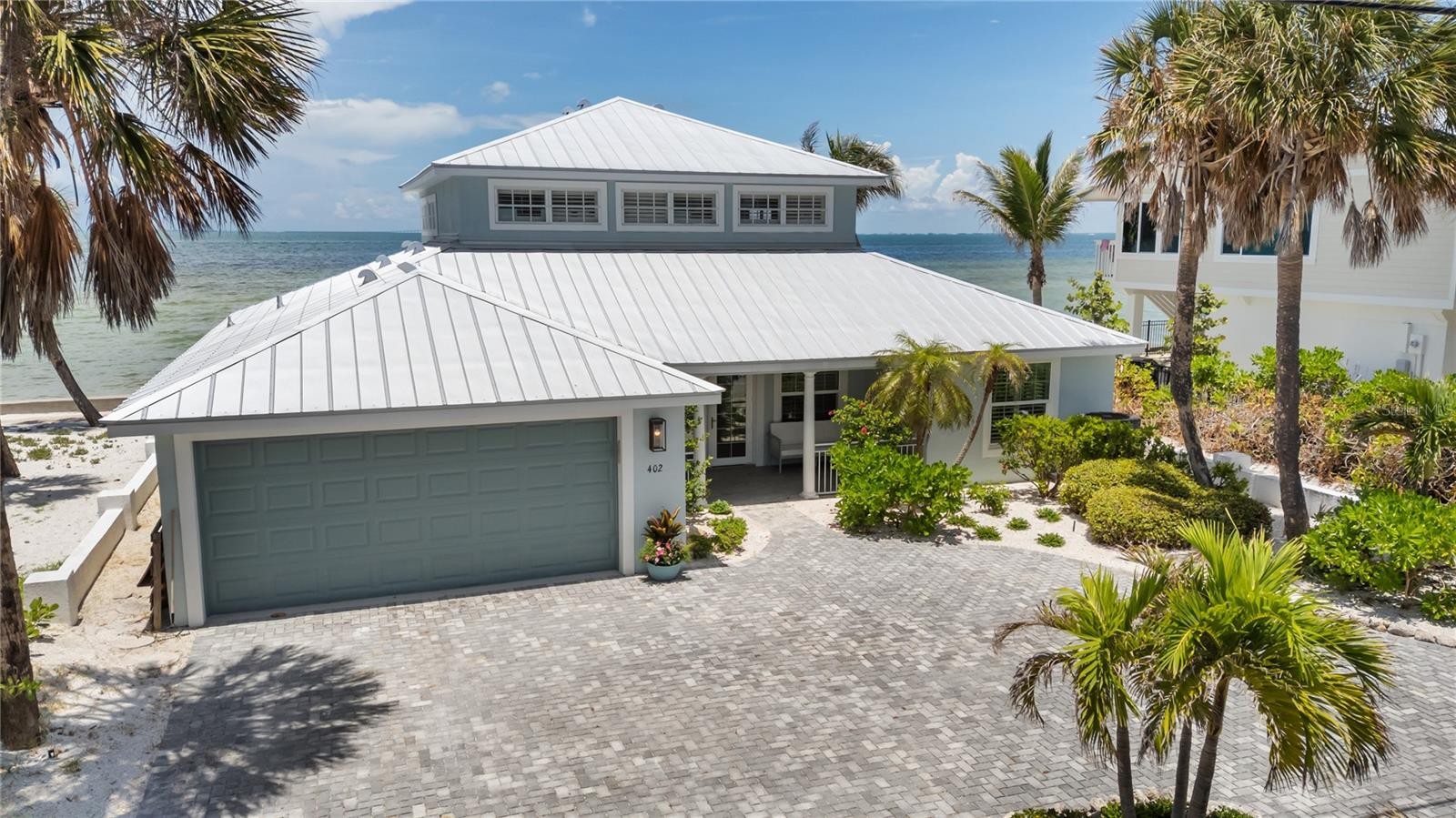 402 S BAY BLVD