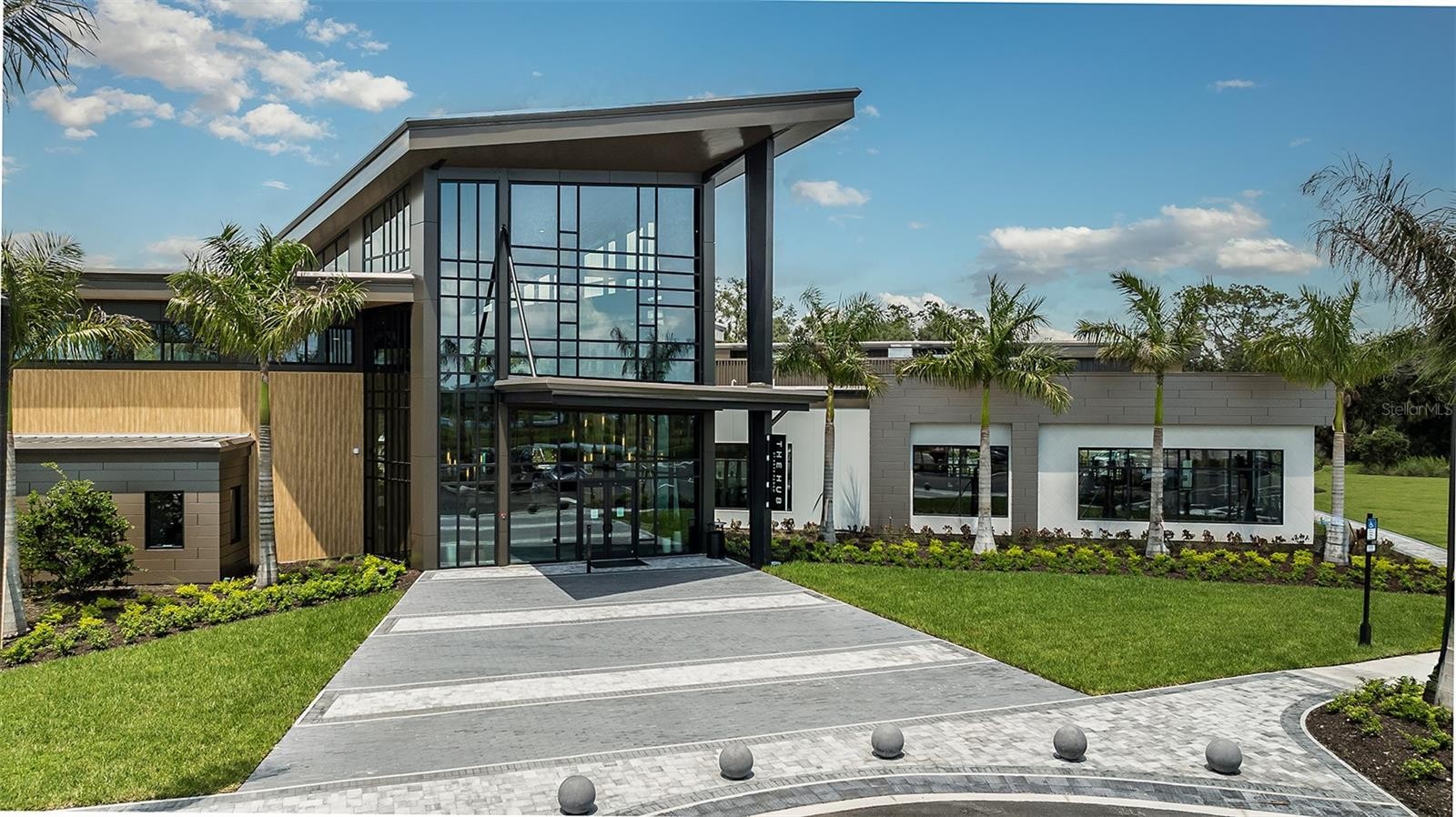 7804 CENTAURUS WAY