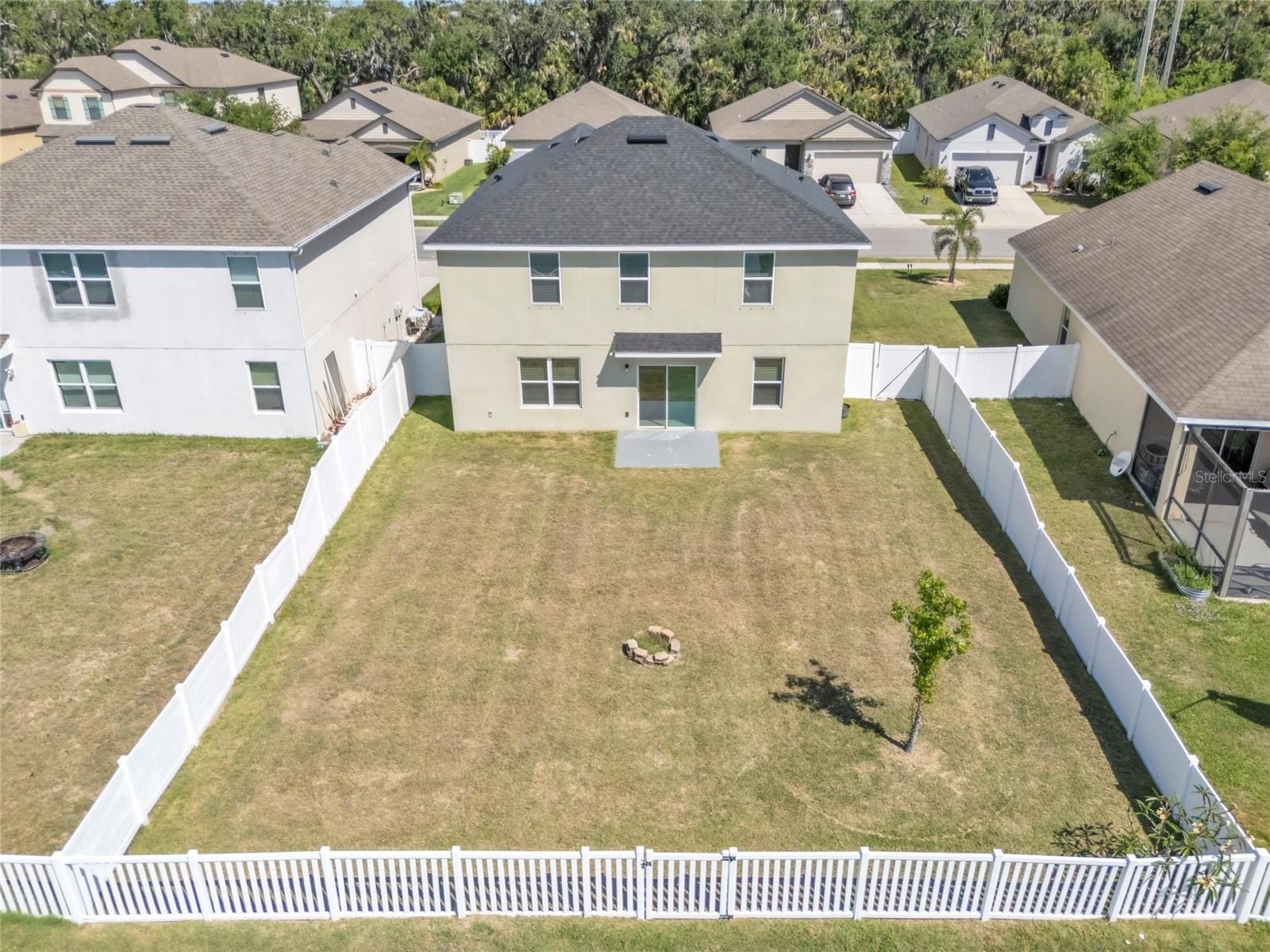 4441 LINDEVER LN