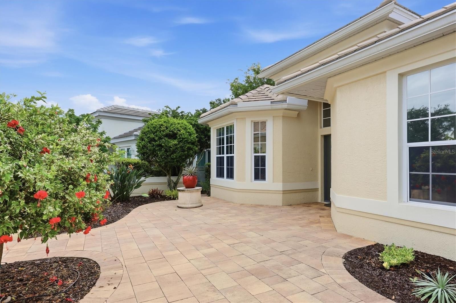 7235 KENSINGTON CT