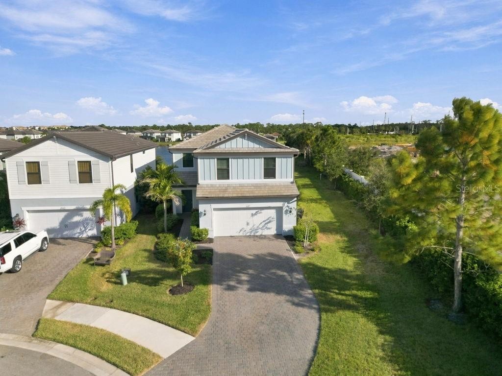 6147 BLUESTAR CT