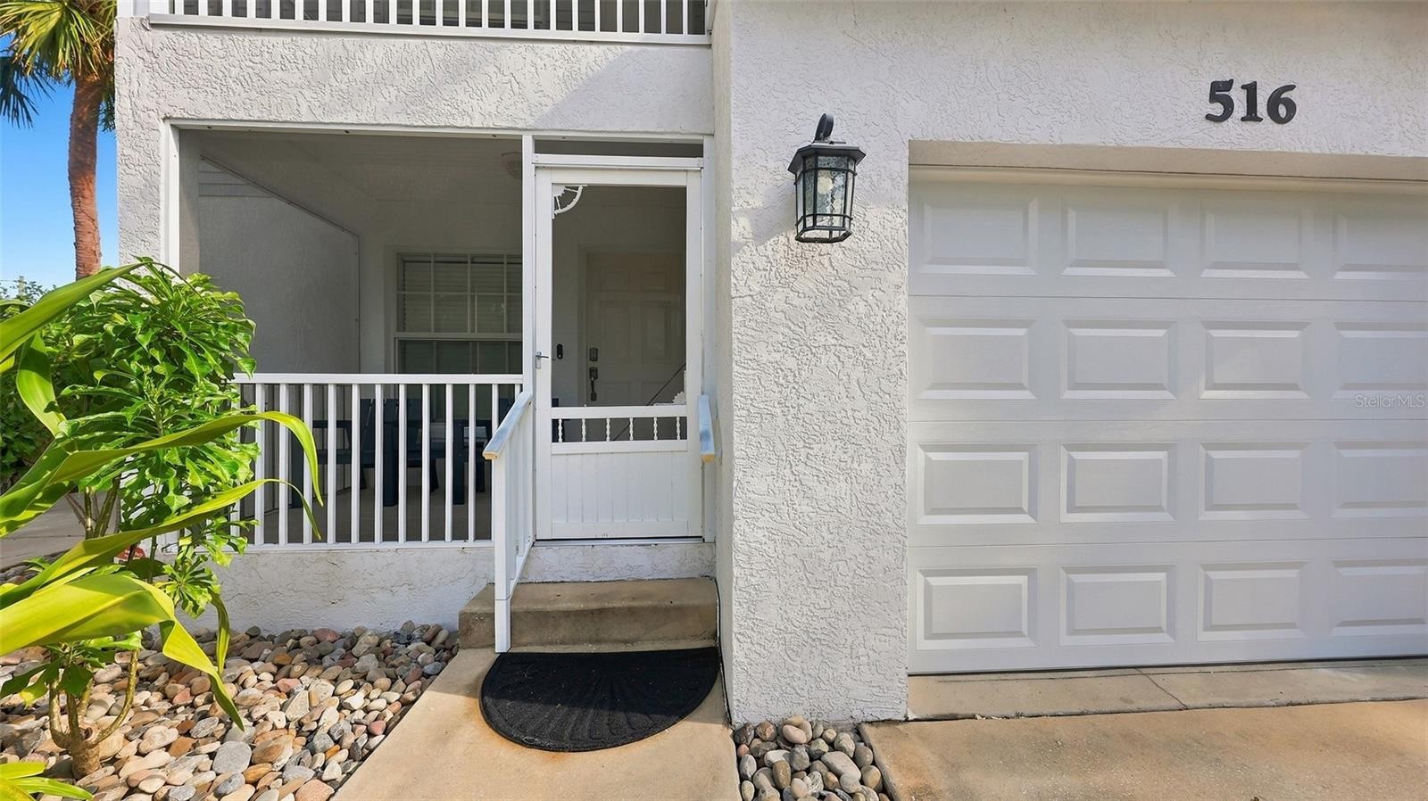 516 HOWARD CT