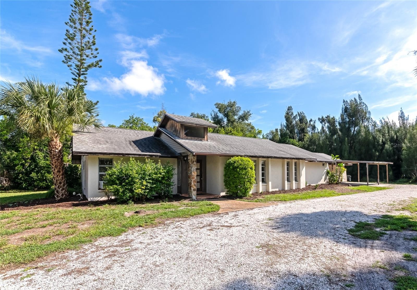 1351 MUSTANG ST