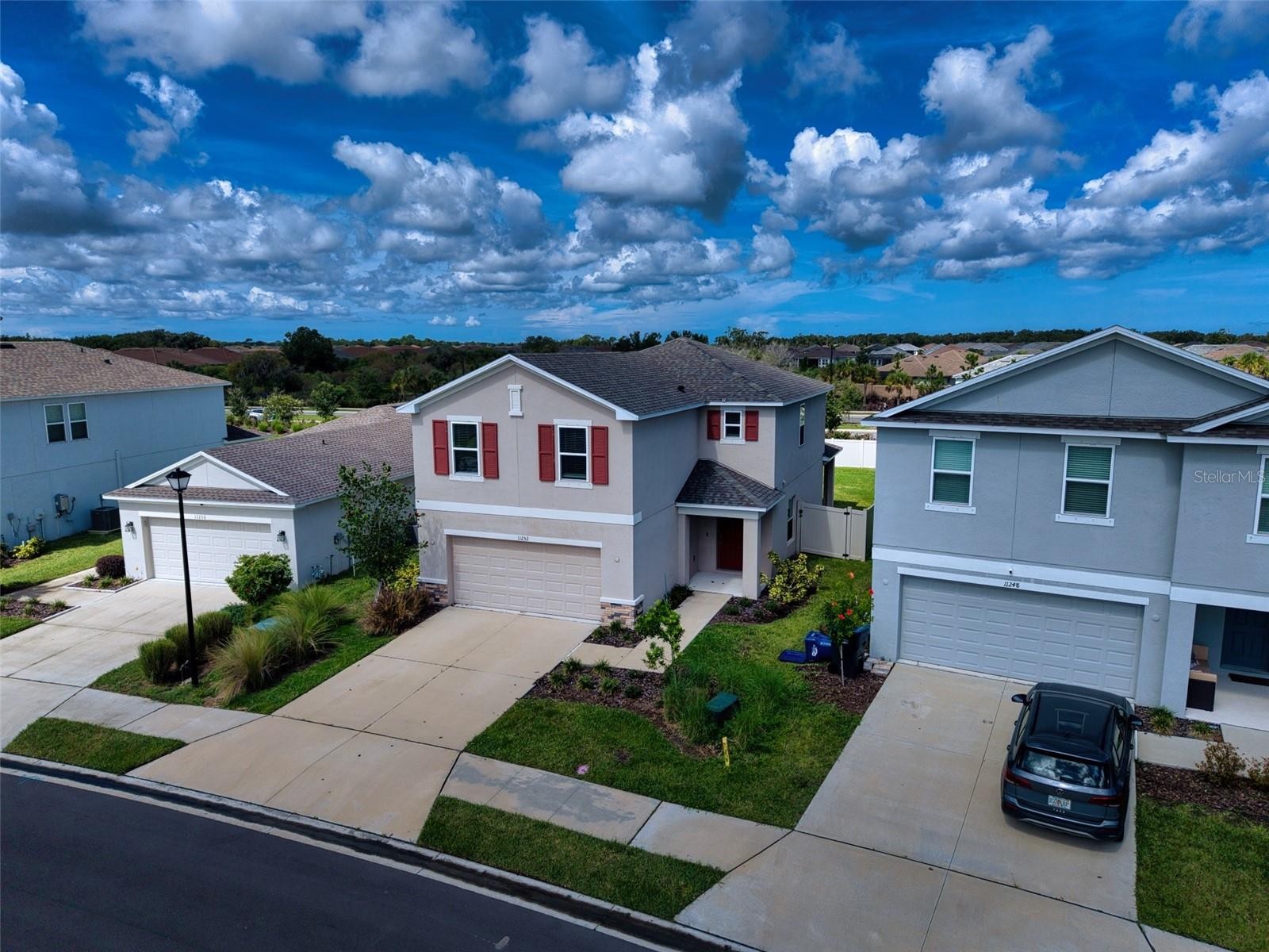 11252 FIELDSTONE DR