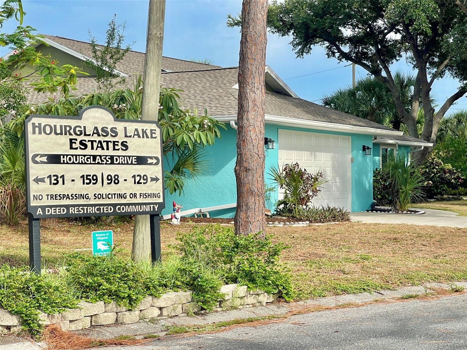 98 HOURGLASS DR