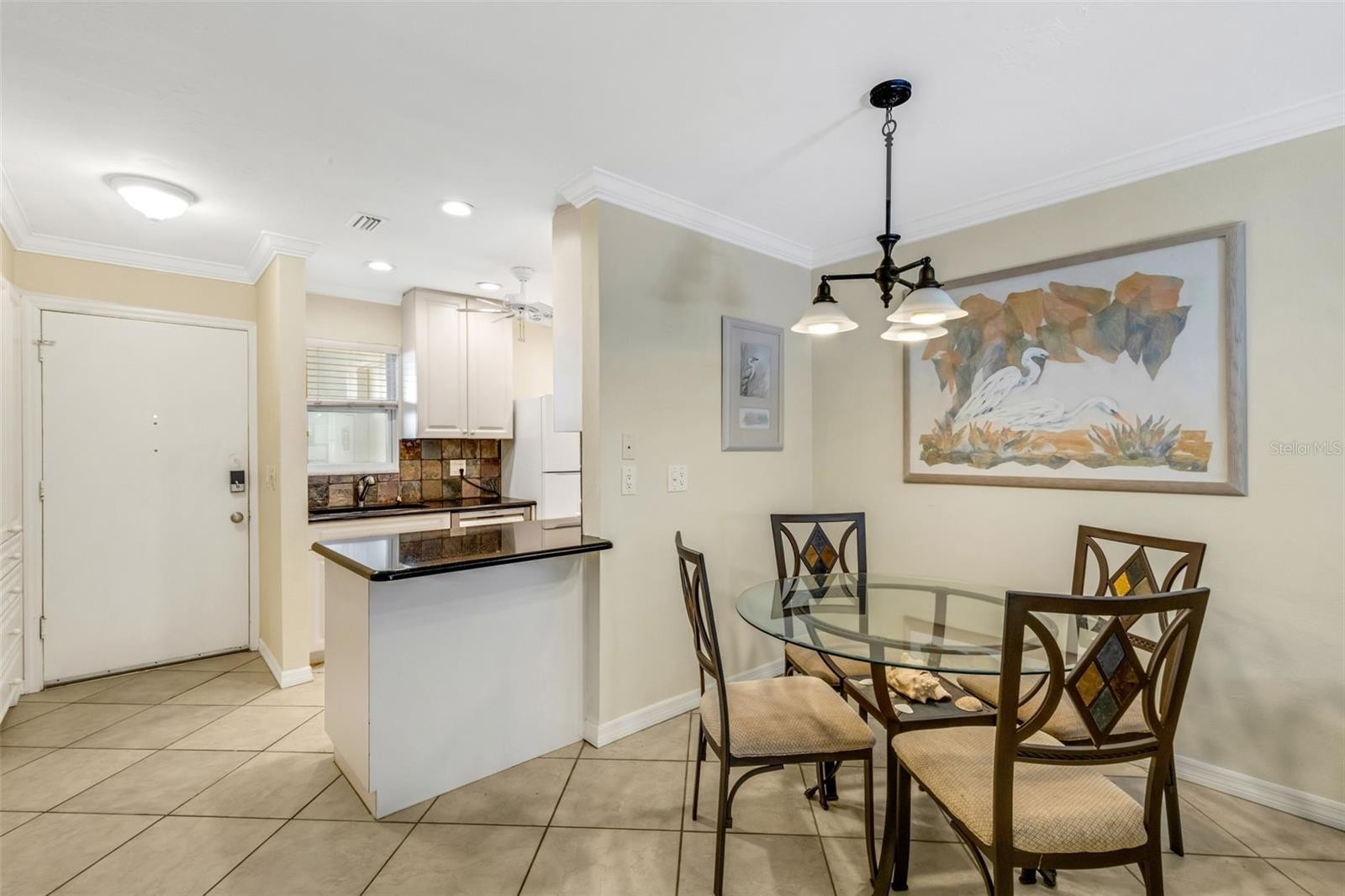 5661 MIDNIGHT PASS RD #401