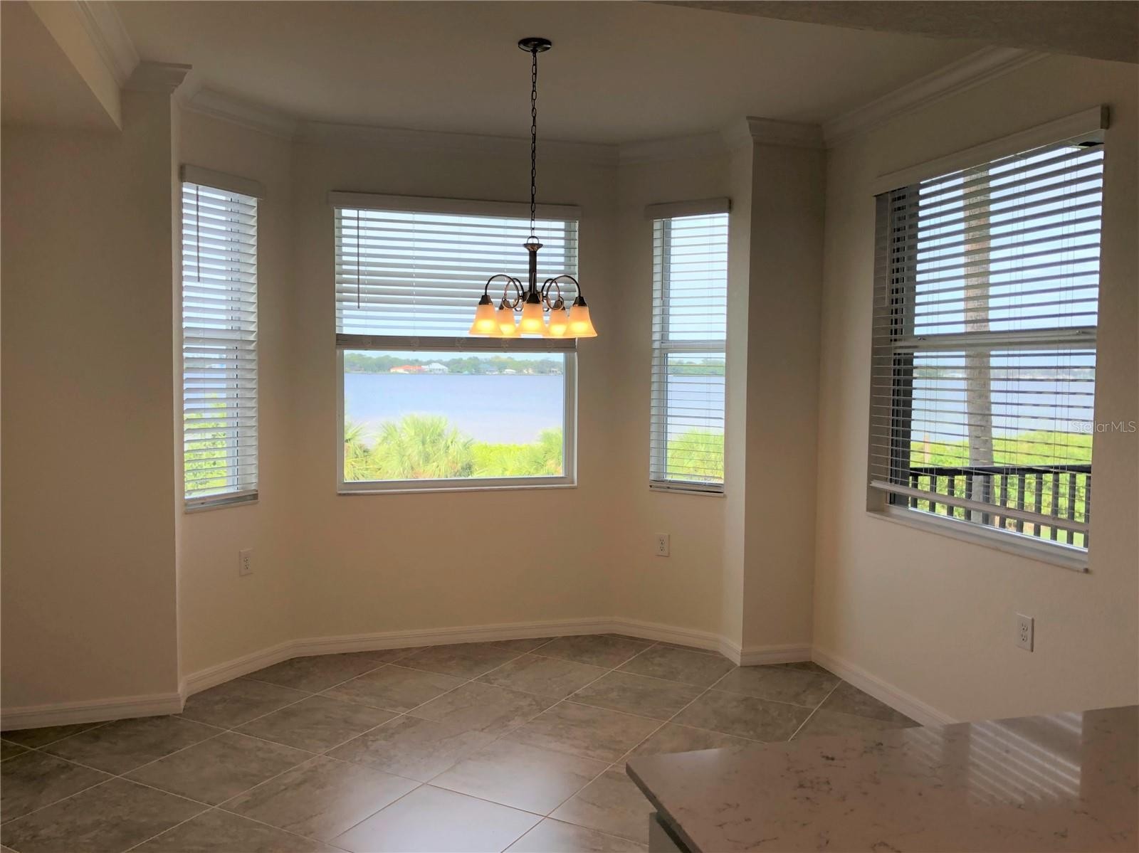 1010 TIDEWATER SHORES LOOP #206