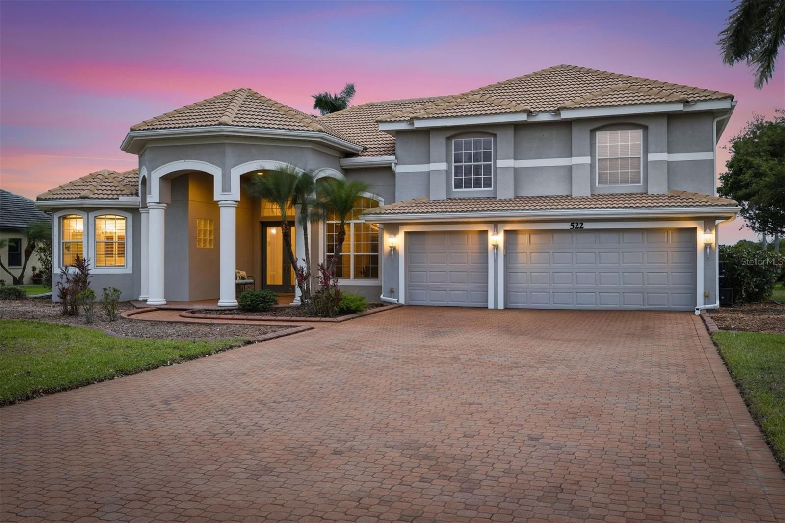 522 COUNTRY MEADOWS WAY