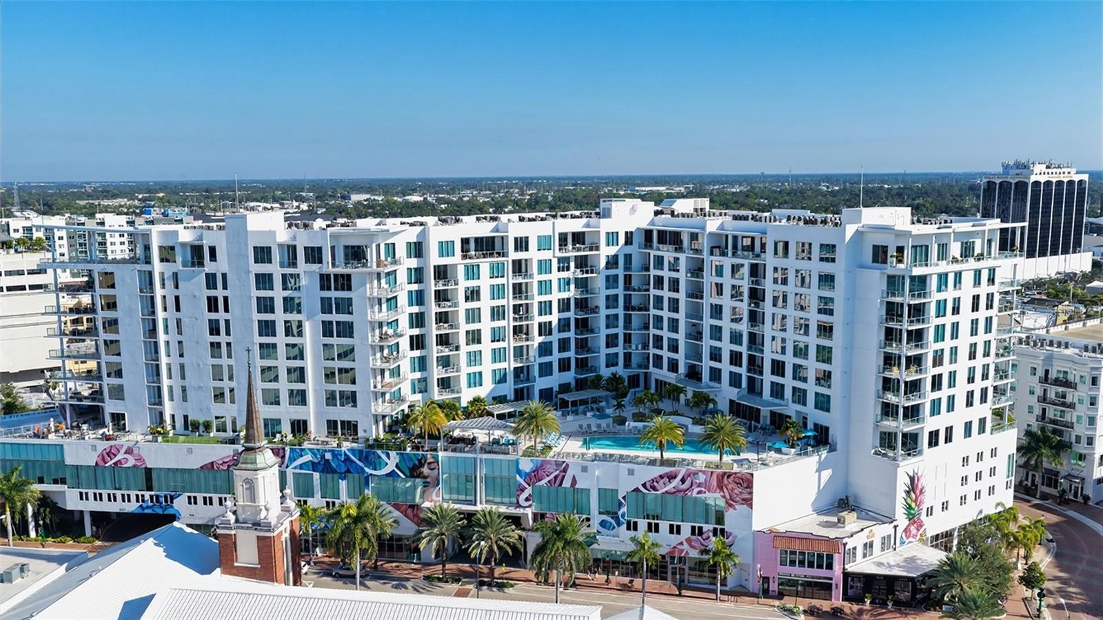 111 S PINEAPPLE AVE #604