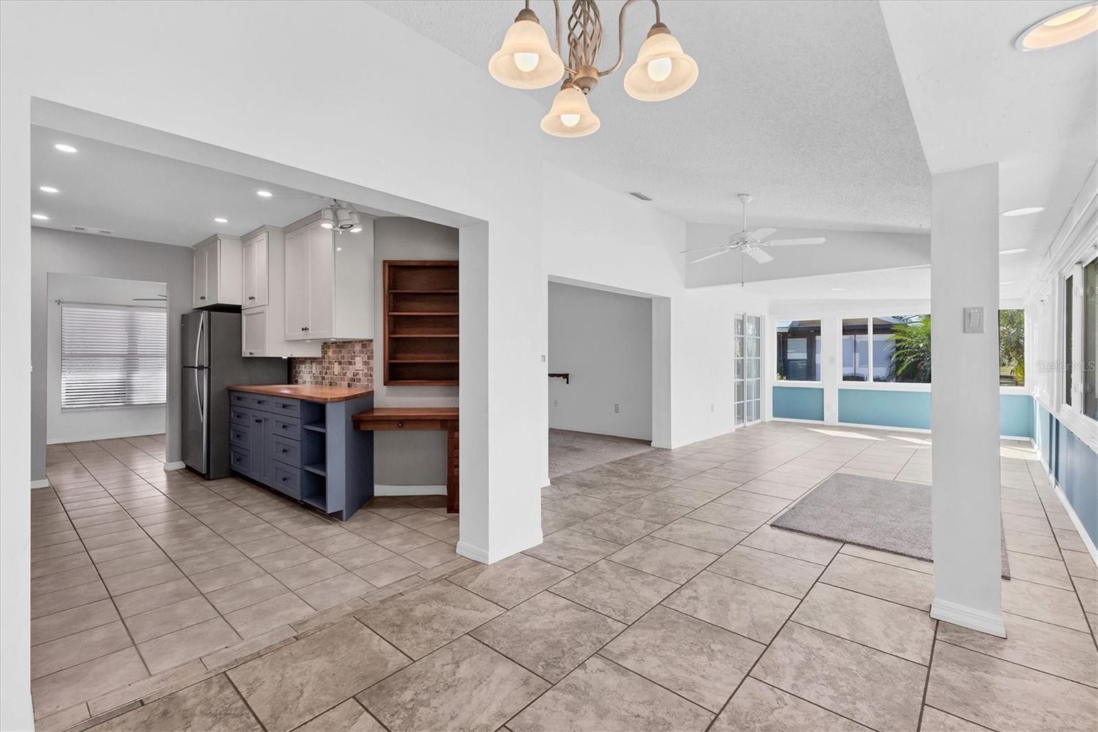 217 SOUTHAMPTON DR #286