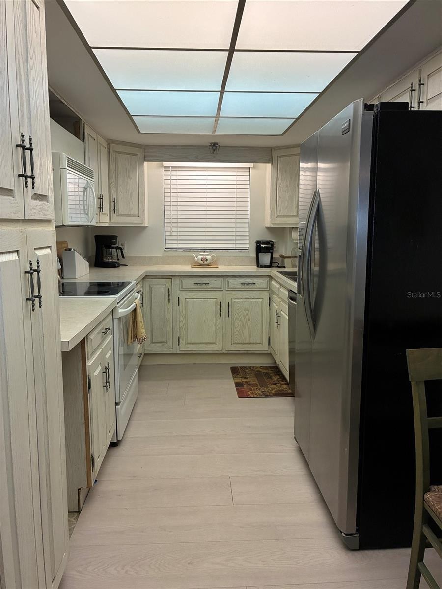 1100 BENJAMIN FRANKLIN DR #503