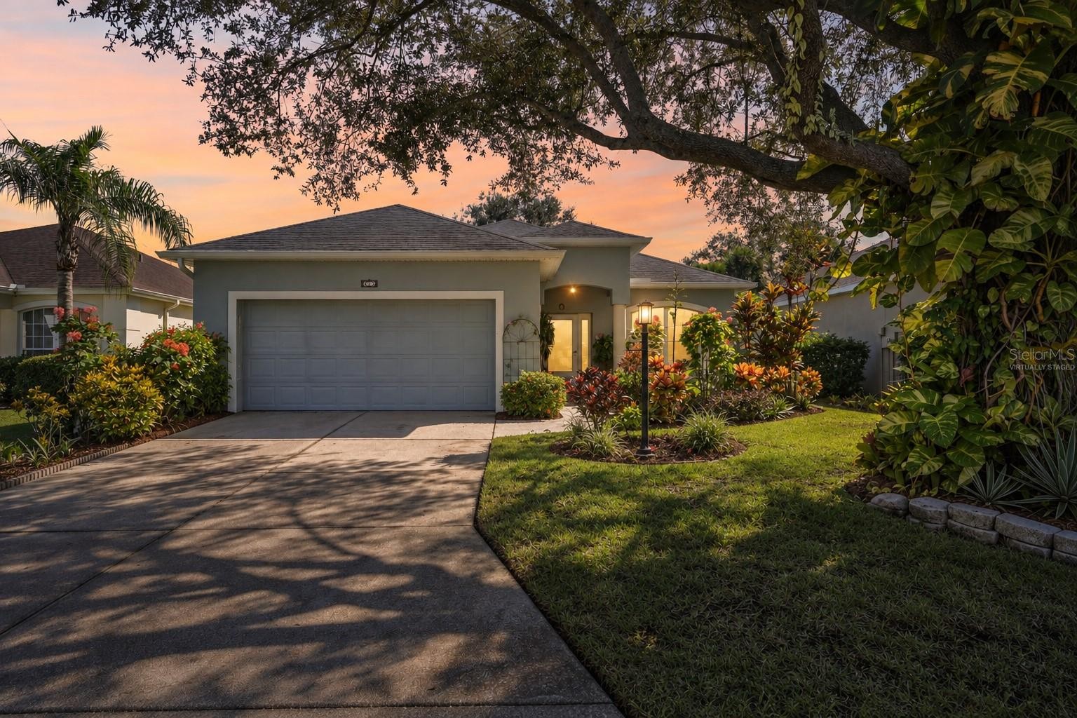 817 TALLGRASS LN