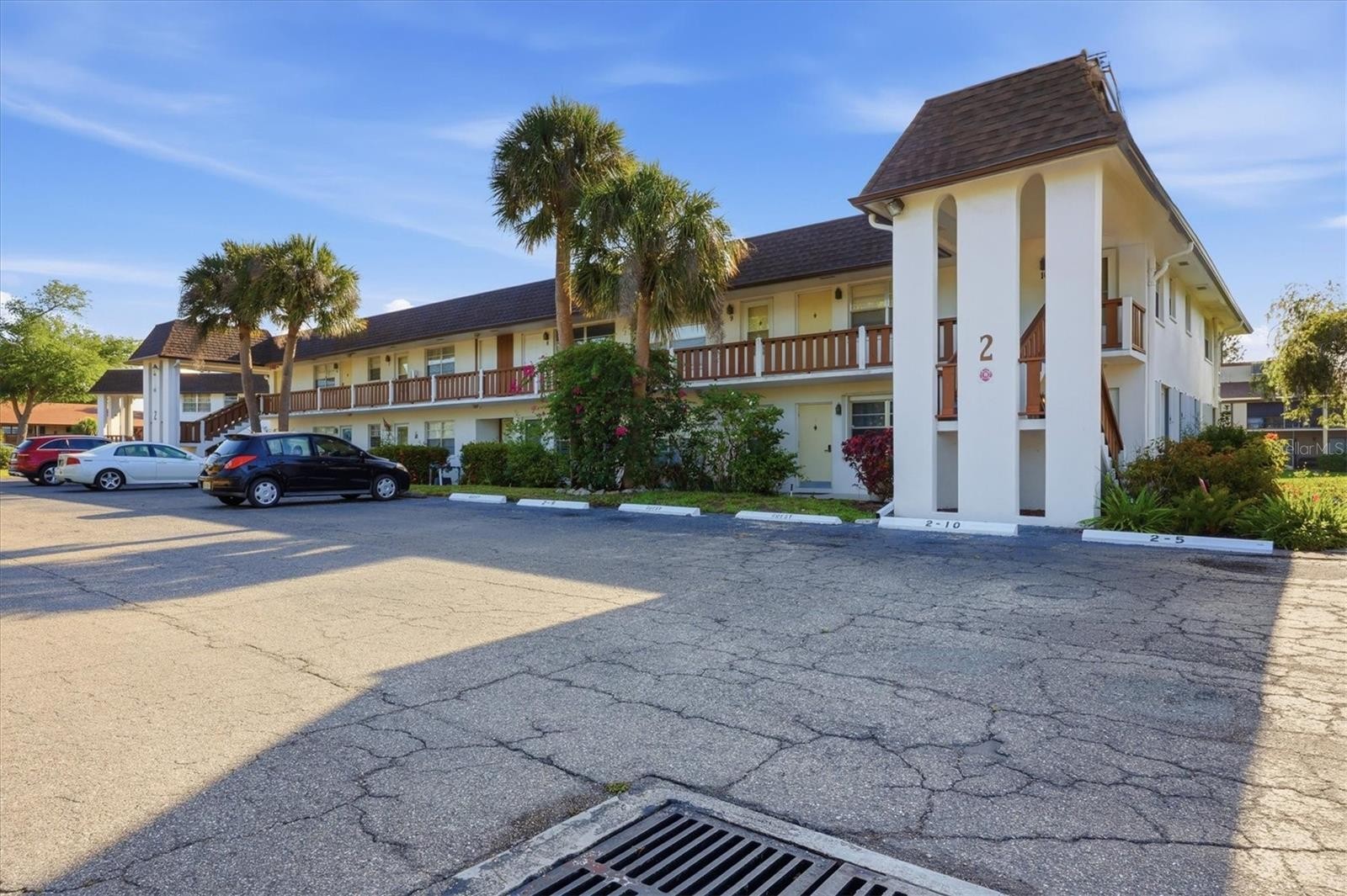 2 QUAILS RUN BLVD #2104