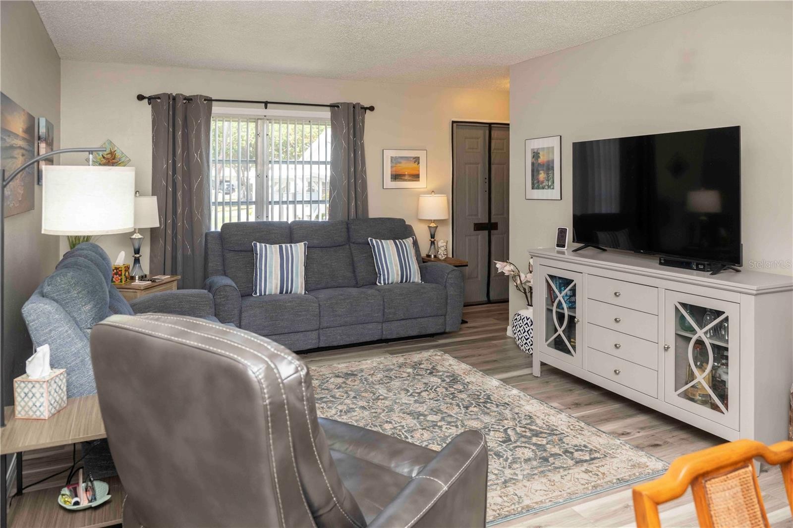 6024 CORAL WAY