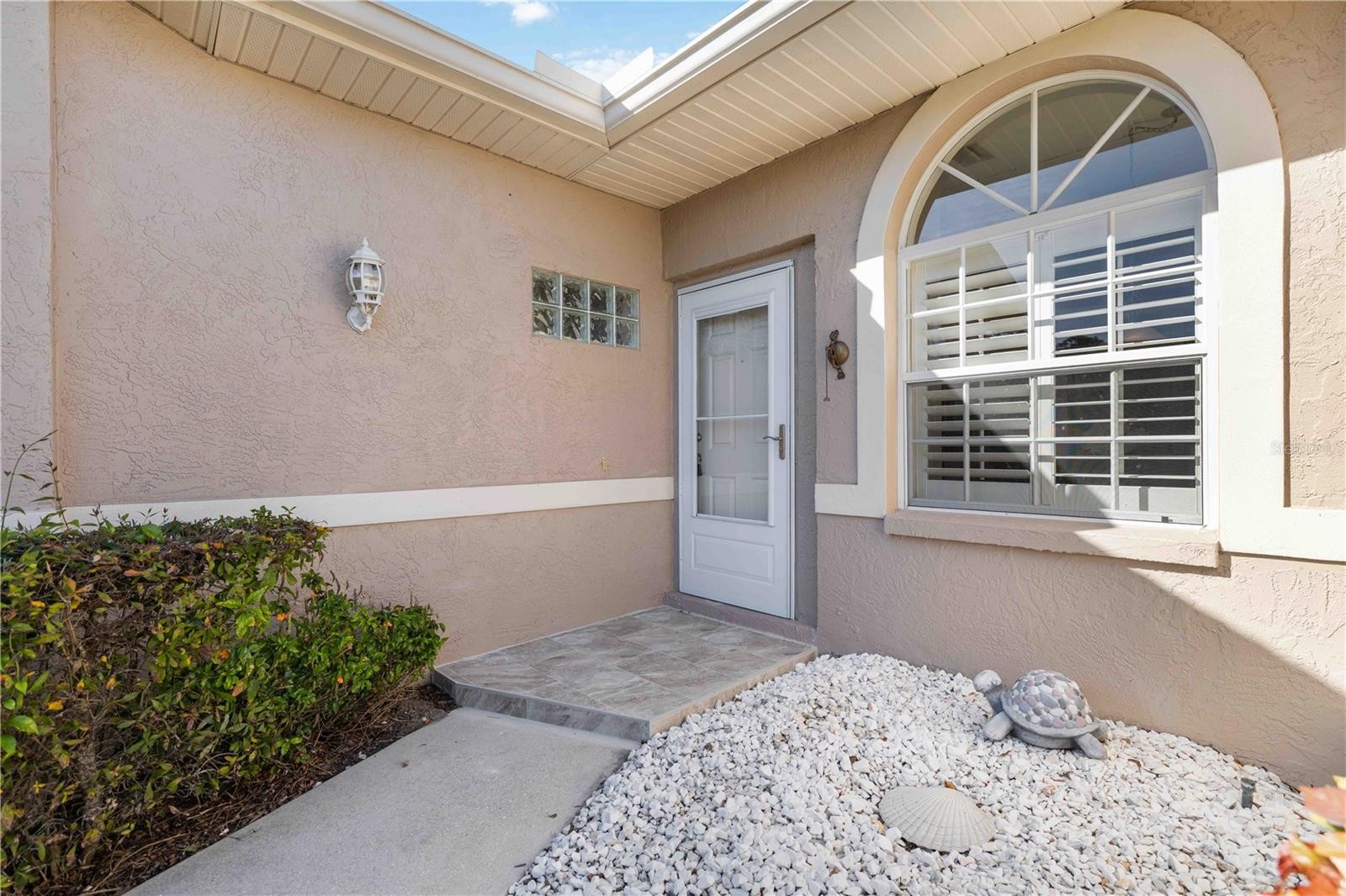 5064 MAHOGANY RUN AVE