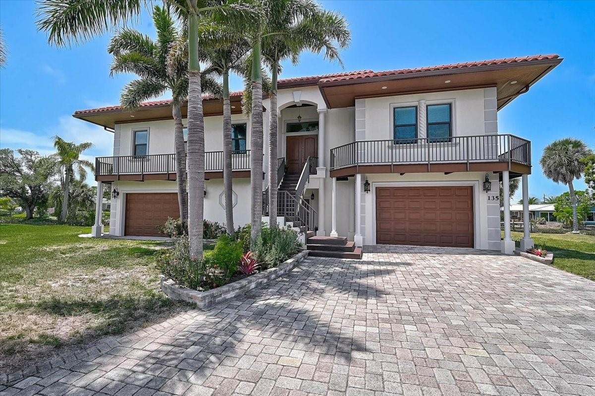 135 TINA ISLAND DR