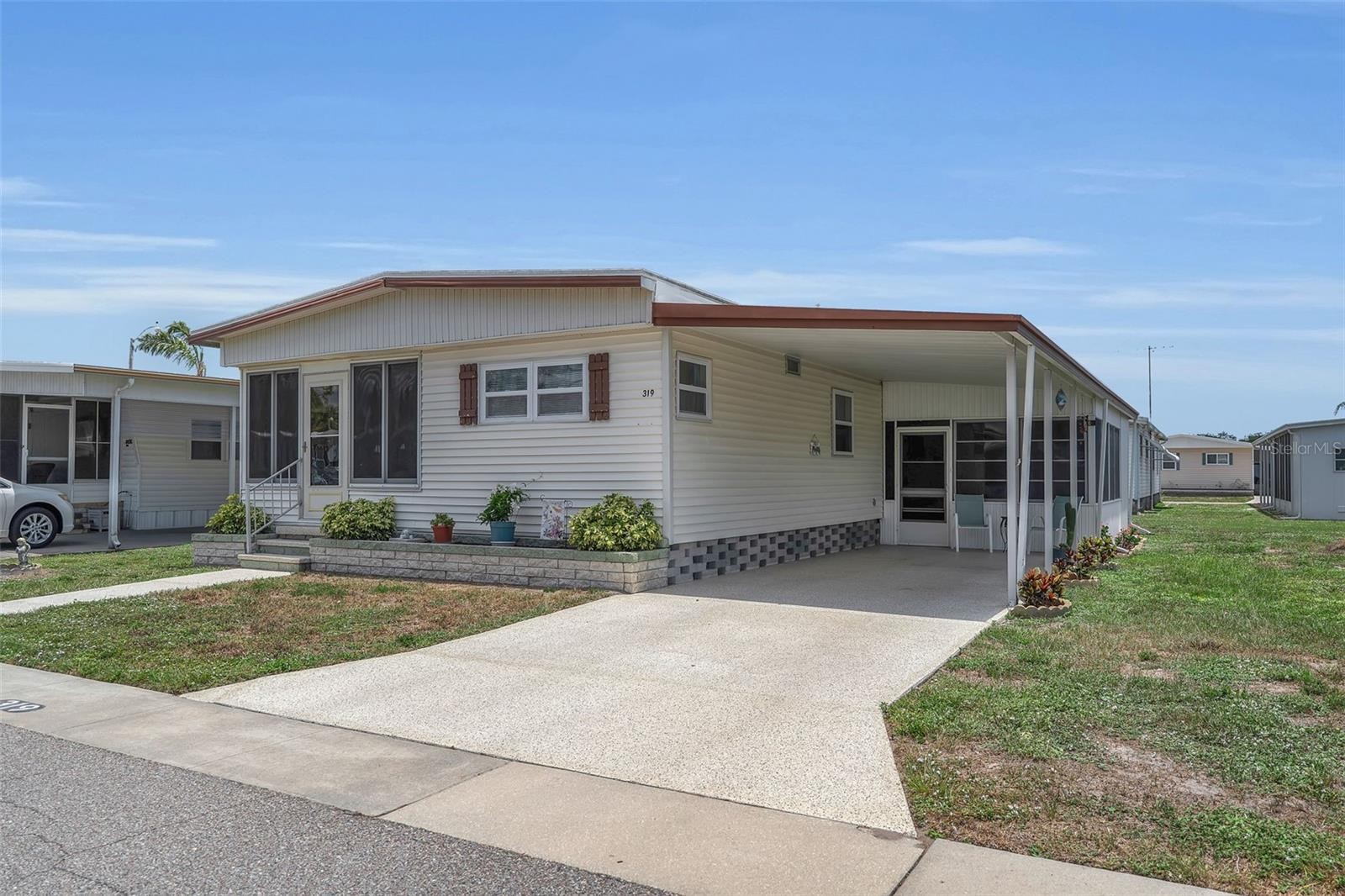 5619 BAYSHORE RD #319