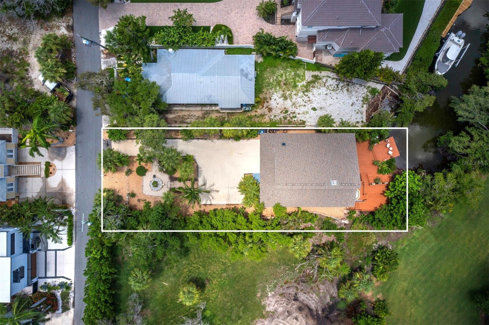 4114 ROBERTS POINT CIR