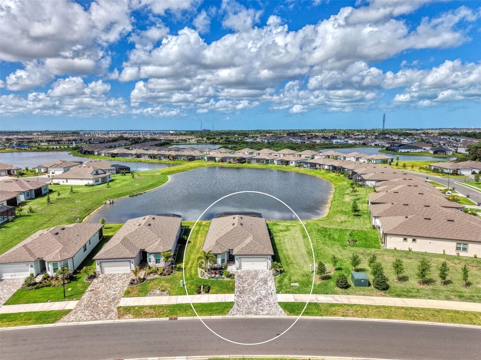 9216 BARRIER COAST TRL