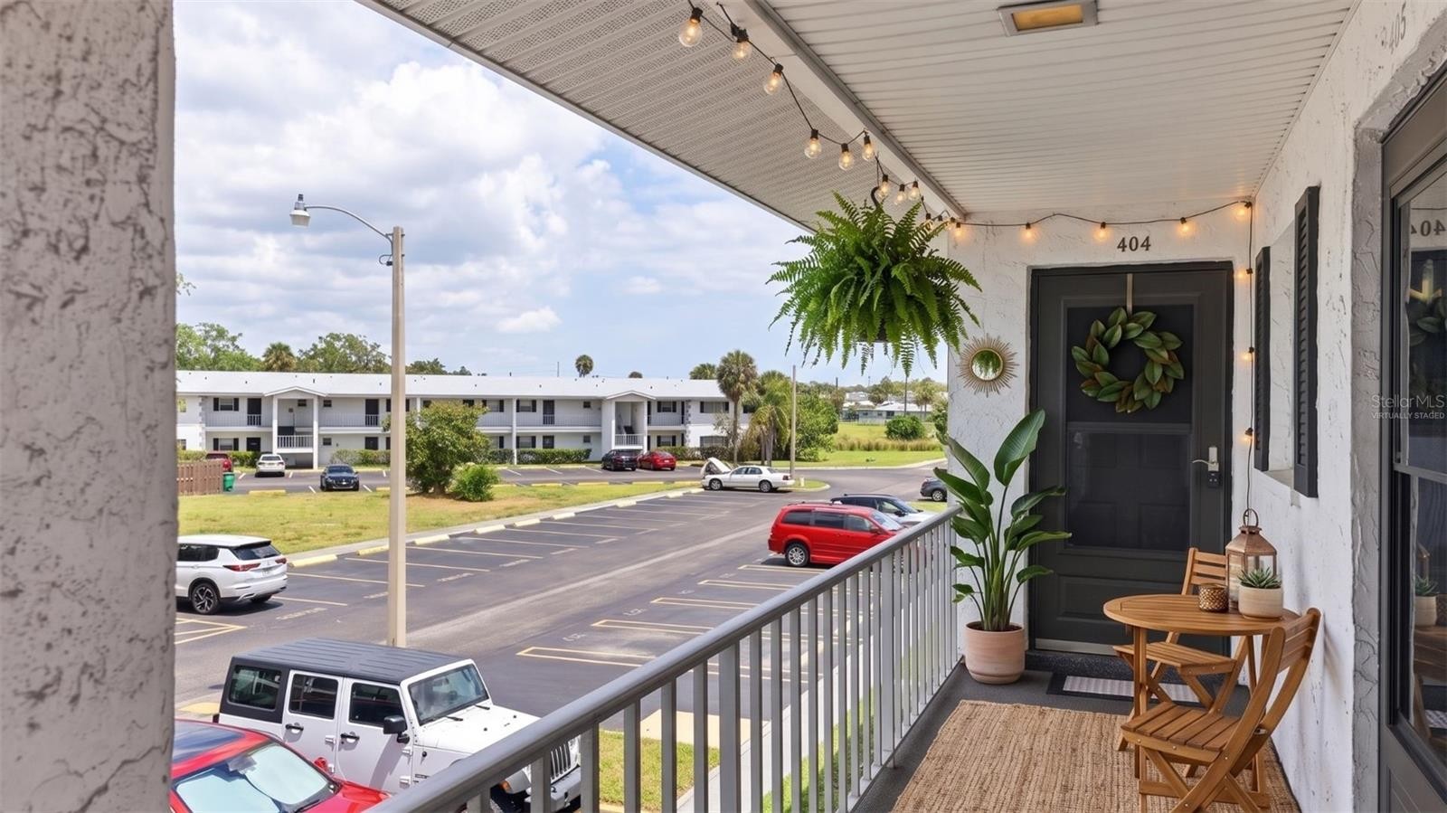 202 46TH AVENUE TER W #404