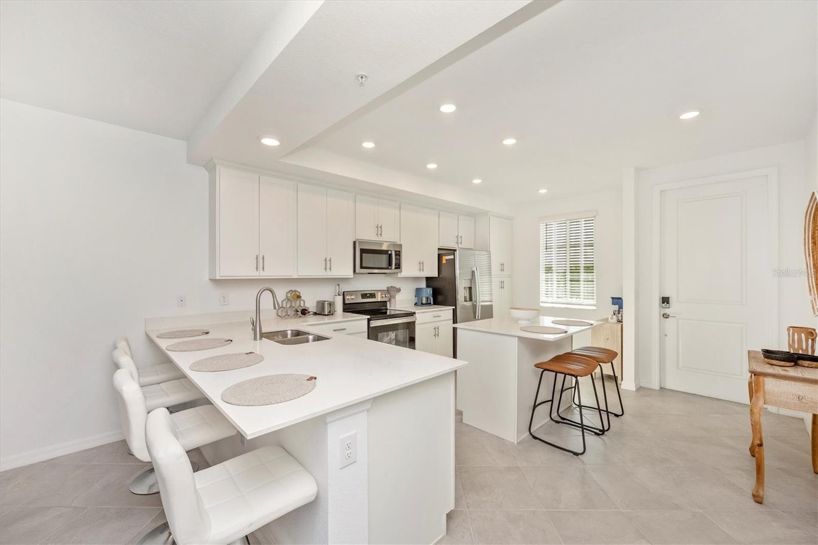 12280 WELLEN GOLF ST #205