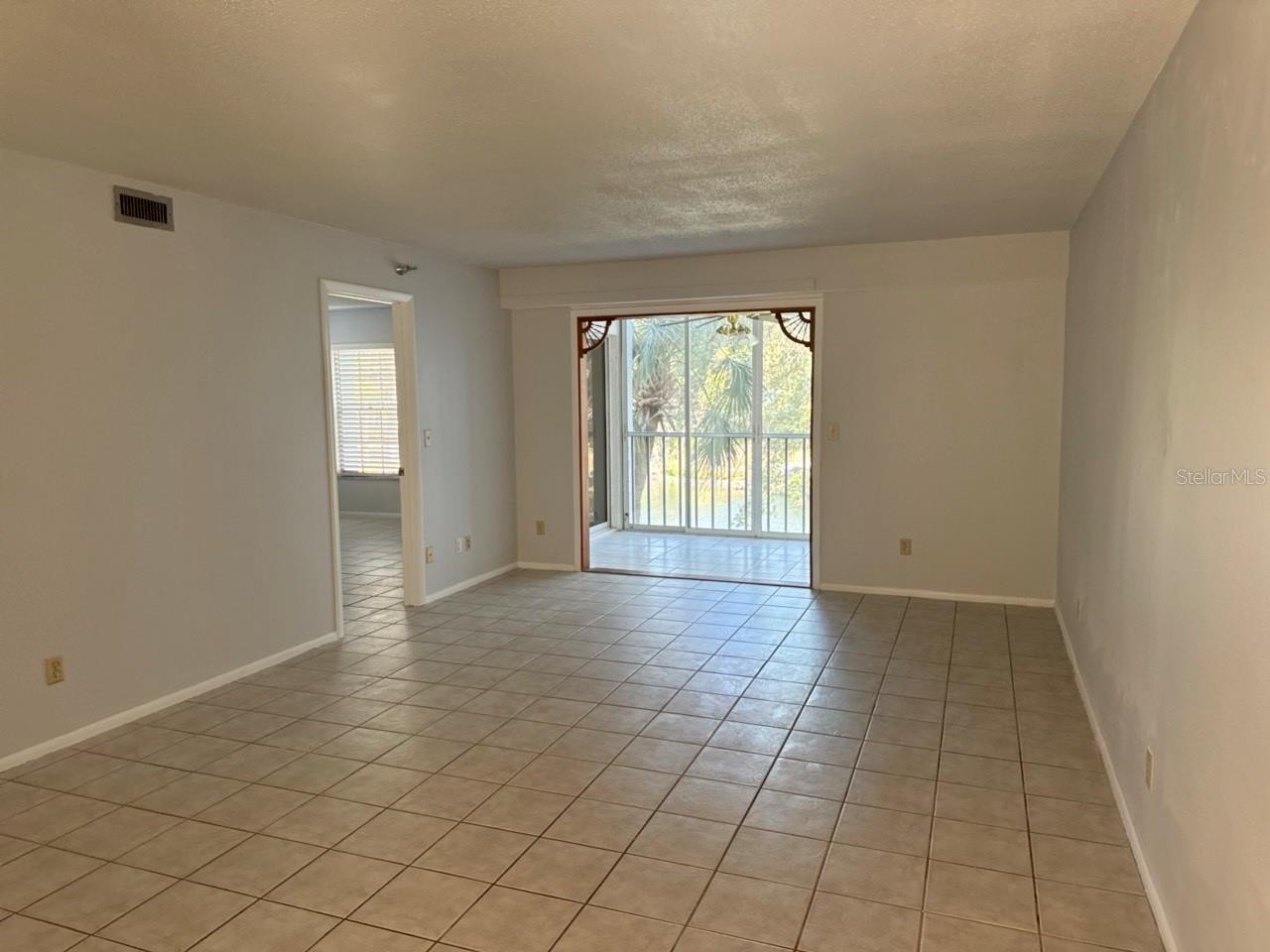 6304 POINTE WEST BLVD #A206