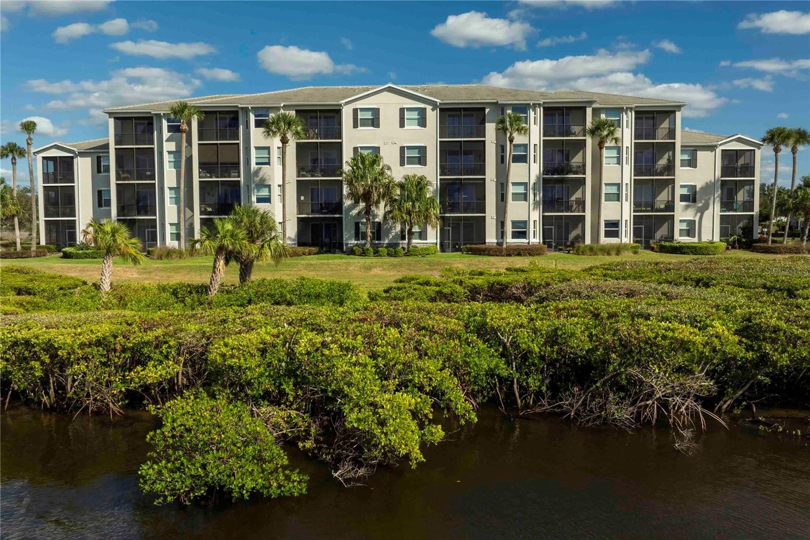 1030 TIDEWATER SHORES LOOP #105