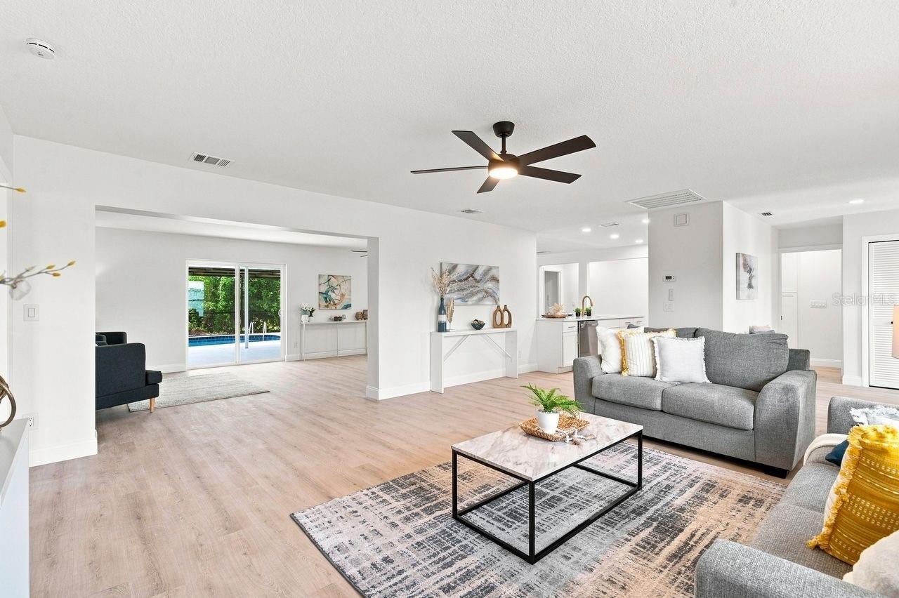 212 GIOTTO DR