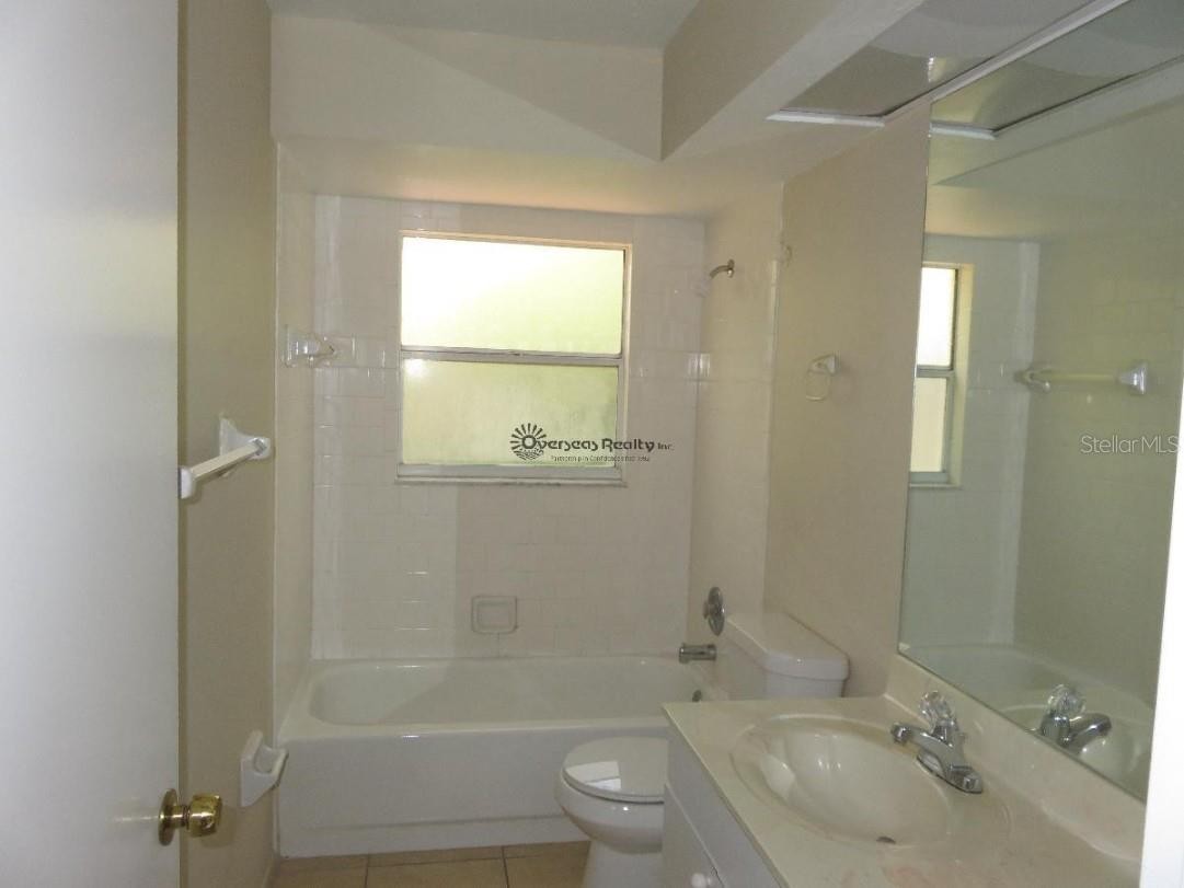 1527 COUNT NICHOLAS CT