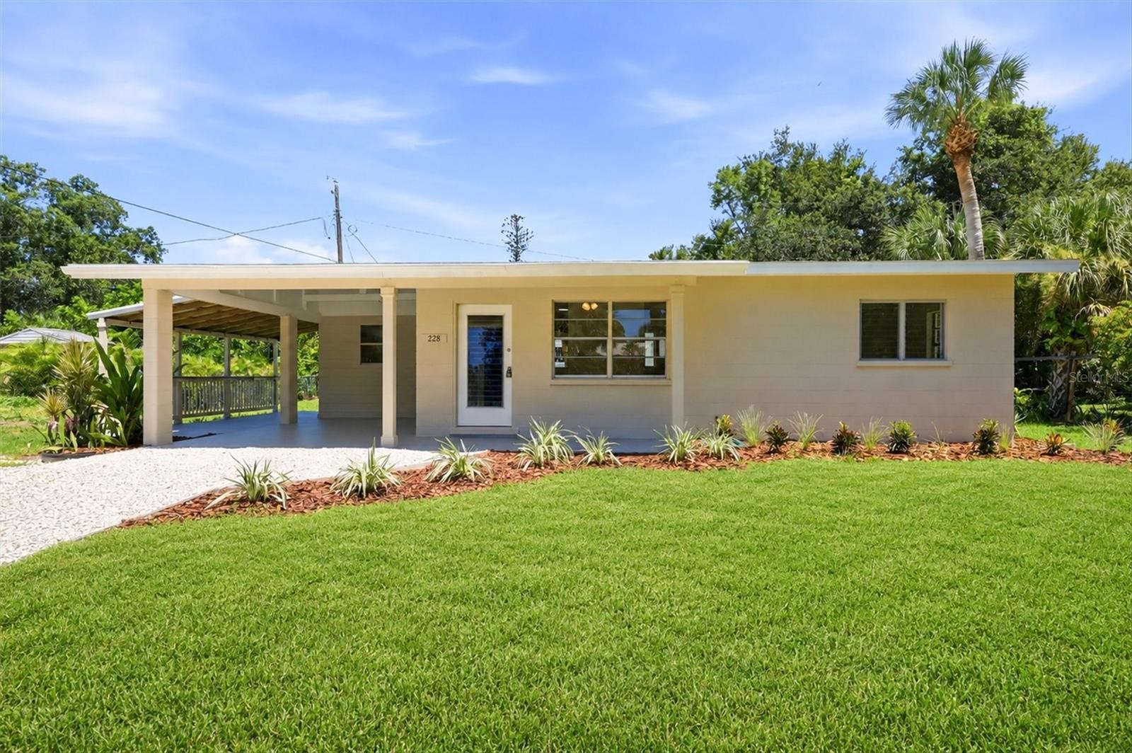 228 STANFORD RD