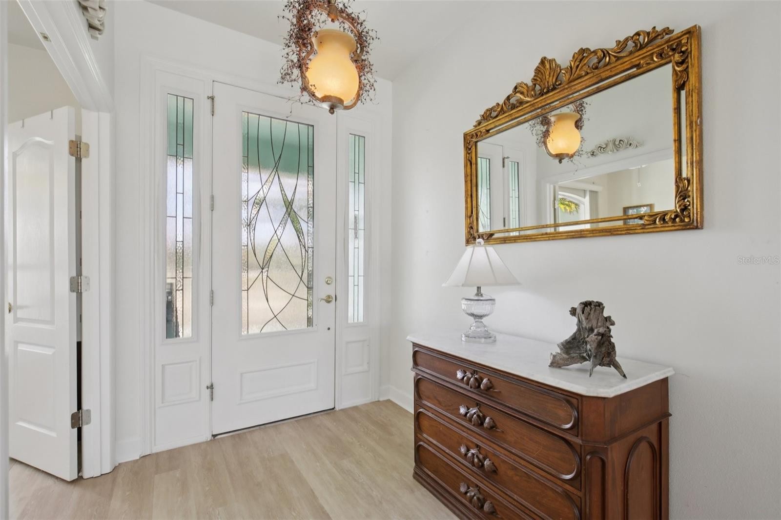 803 BEL AIR STAR PKWY