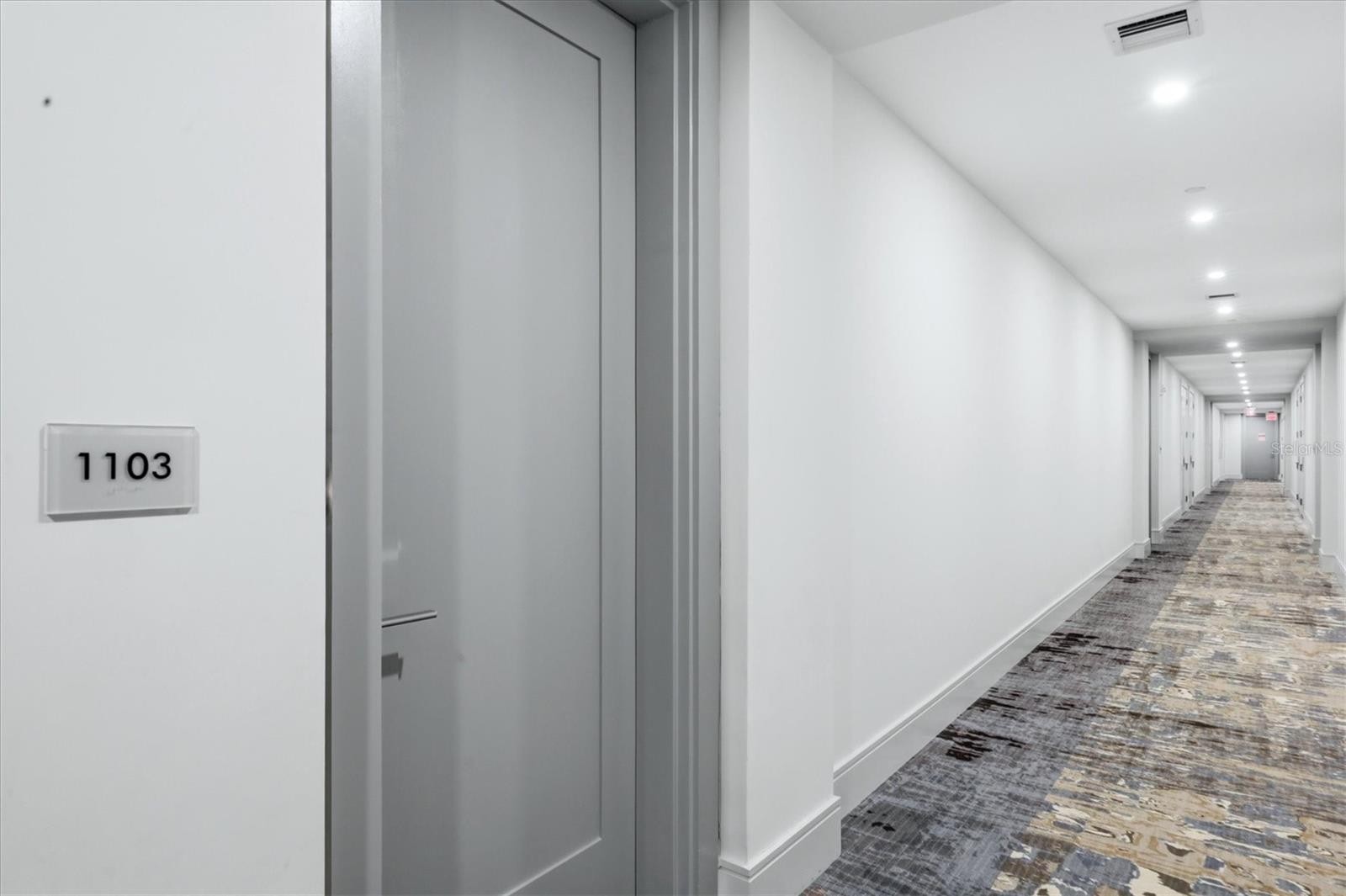 111 S PINEAPPLE AVE #1103