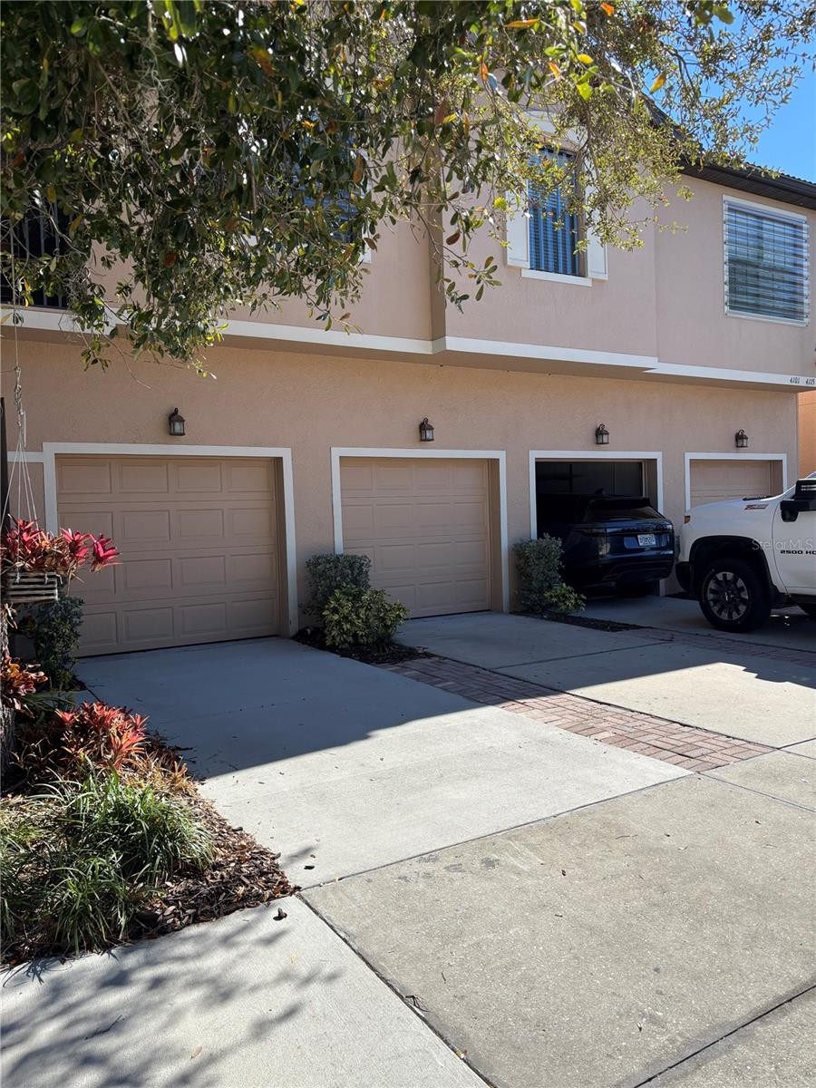 4101 VIA PIEDRA CIR #10-201