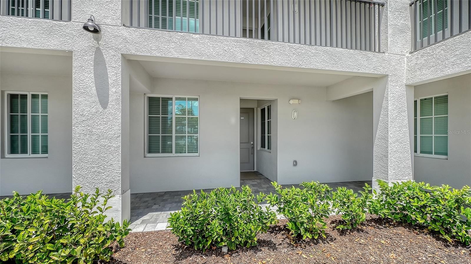 12240 WELLEN GOLF ST #106