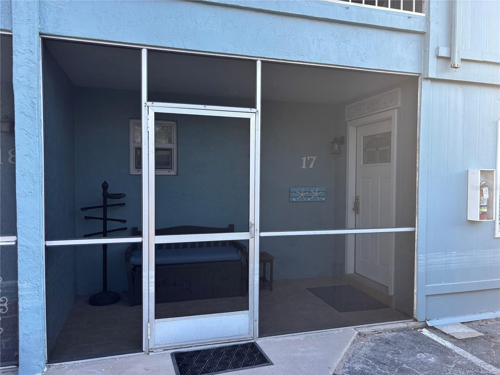 170 ROOSEVELT DR #17