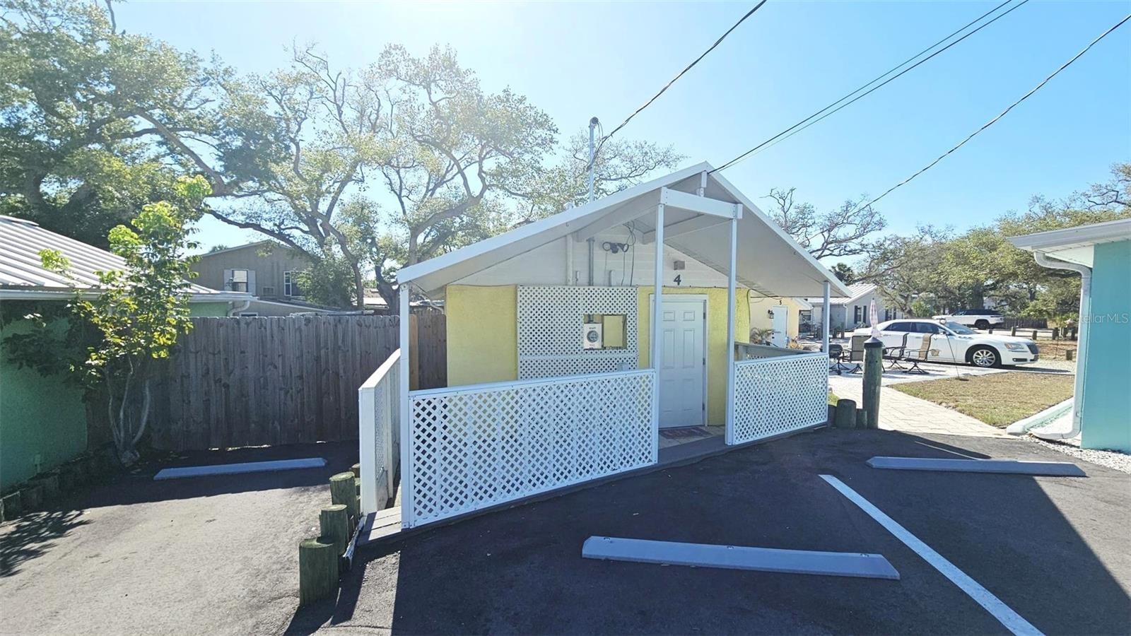 870 S MCCALL RD #4