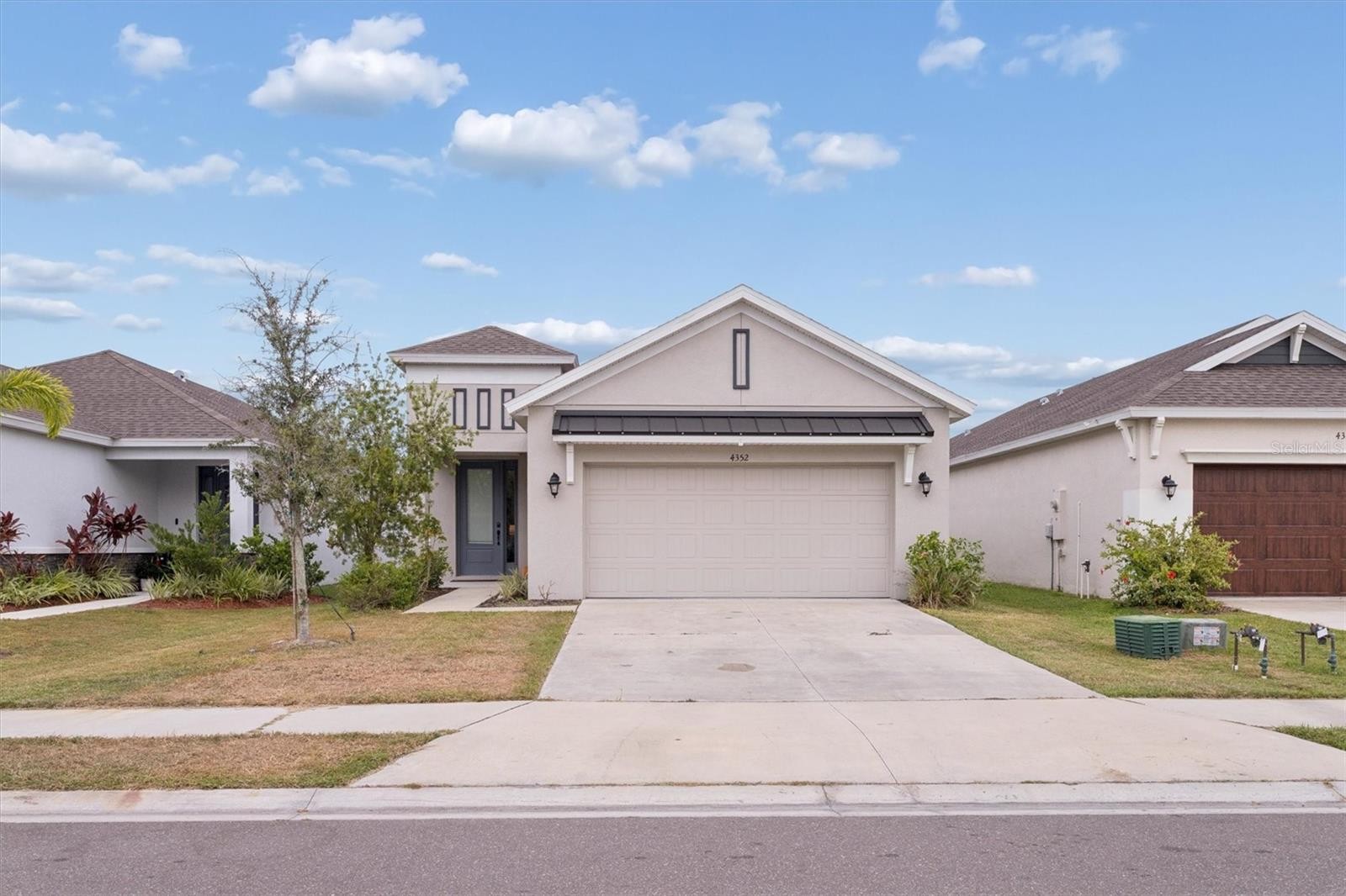 4352 REISSWOOD LOOP